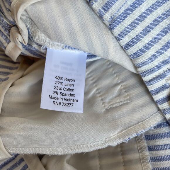 LC Lauren‎ Conrad High Waisted Shorts Size 2 Periwinkle Railroad Stripe Coquette - Picture 10 of 11